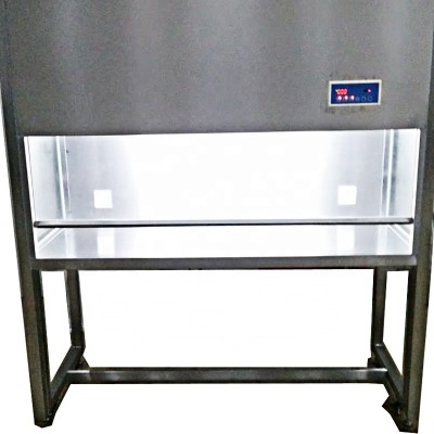 class 10 to 100 laminar air flow hood